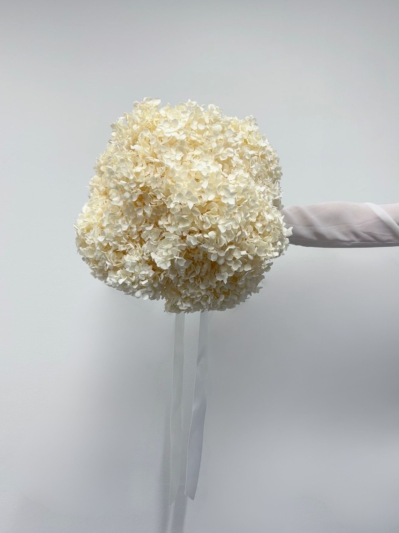 Ivory Muse – Cream White Preserved Hydrangea Bouquet – Classic