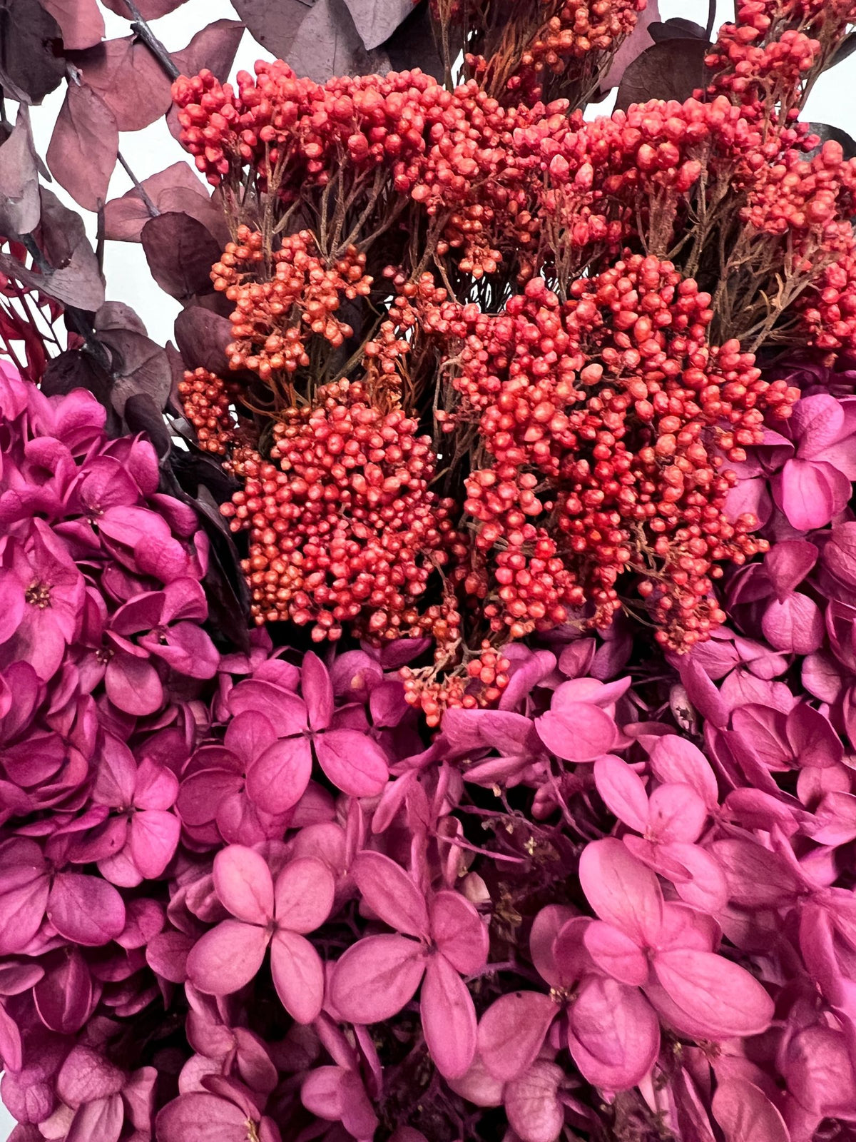 Vivienne – Boysenberry Preserved Flower Arrangement in White Jagged Vase – Luxe